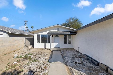 Photo of 66146 Acoma Ave, Desert Hot Springs, CA 92240 (MLS # CV26000480)