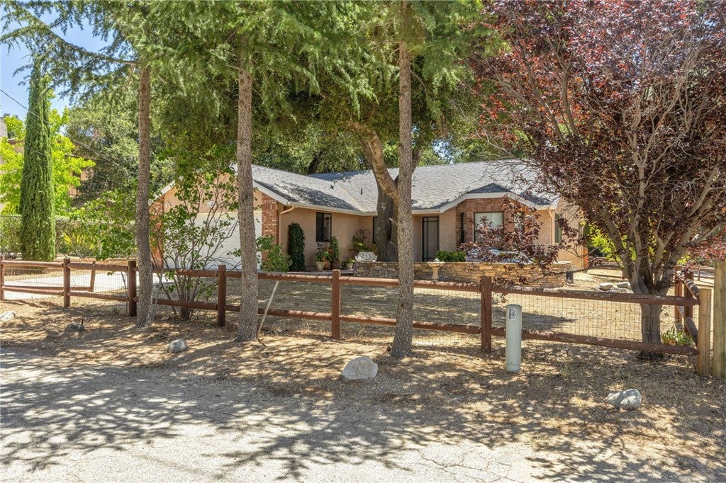 39436 Calle El Fuente