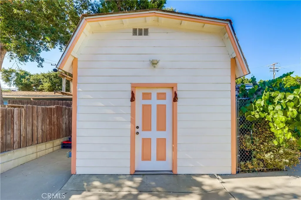 Sylmar, California 91342, United States, 2 Bedrooms Bedrooms, ,1 BathroomBathrooms,Residential,Active,189742