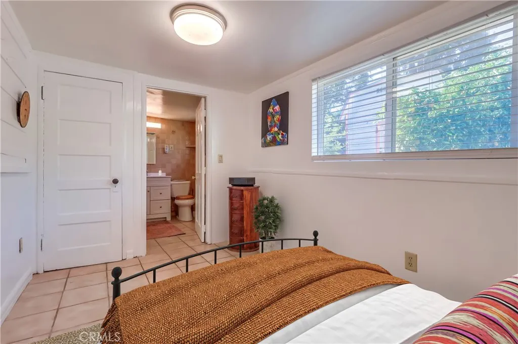 Sylmar, California 91342, United States, 2 Bedrooms Bedrooms, ,1 BathroomBathrooms,Residential,Active,189742