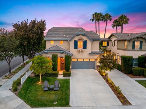 Photo of 28536 Plymouth Way, Temecula, CA 92591 (MLS # SW26120405)