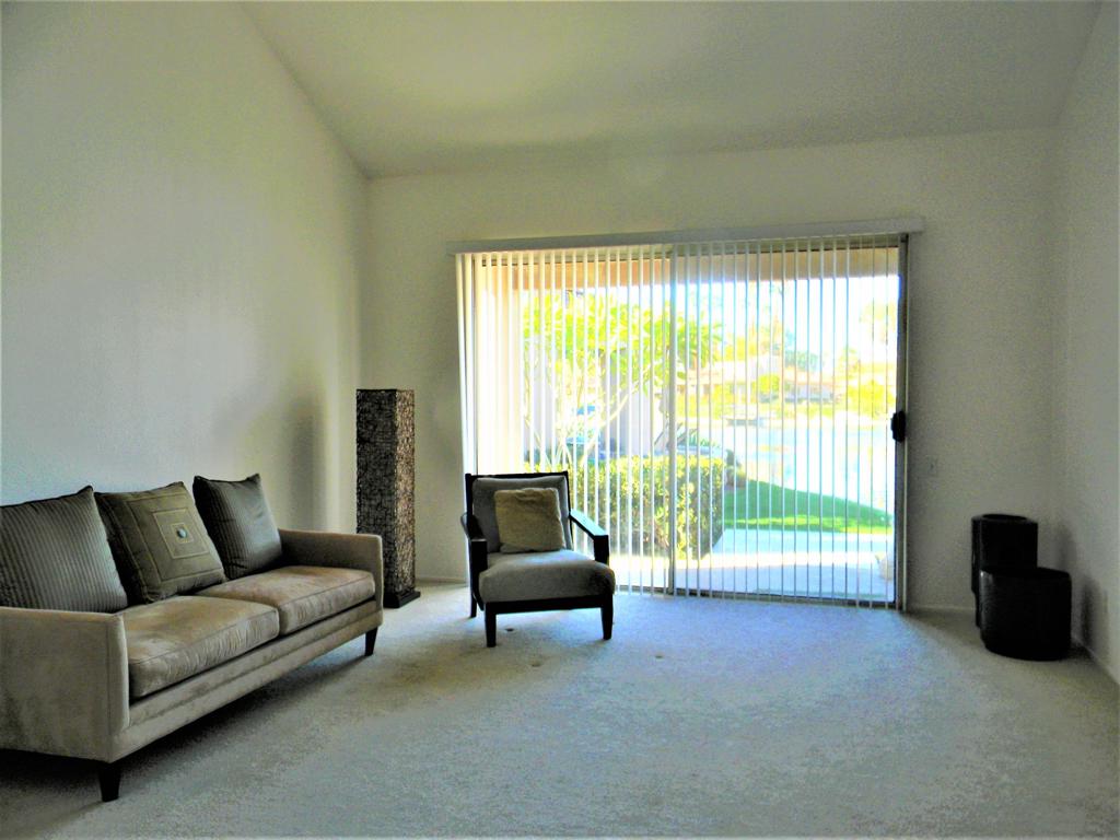 Lake Mirage Racquetball Club - Residential Lease