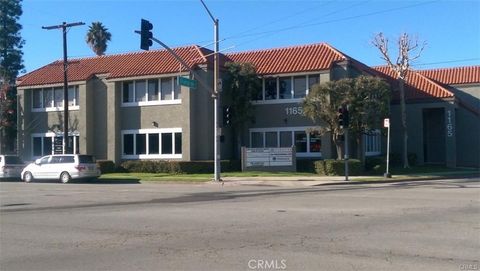 Photo of 1165 E San Antonio Drive, Long Beach, CA 90807 (MLS # PW25145737) Photo of 1165 E San Antonio Drive, Long Beach, CA 90807 (MLS # PW25145737)