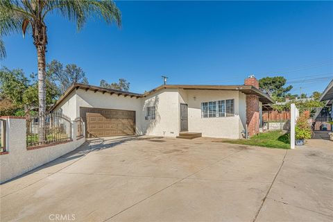 Photo of 1301 Fremont St, Pomona, CA 91766 (MLS # PW26017510)