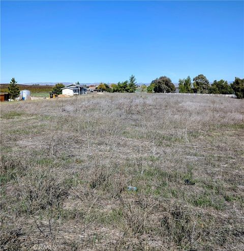 Photo of 6055 Burgandy, Paso Robles, CA 93446 (MLS # NS25252714)