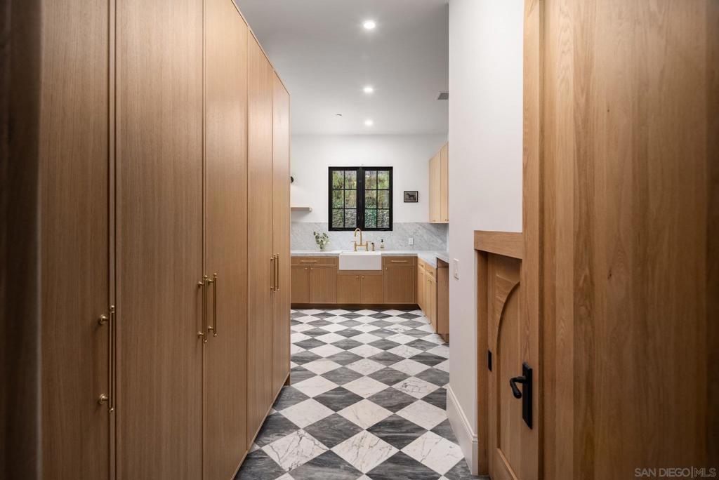 Rancho Santa Fe - Residential