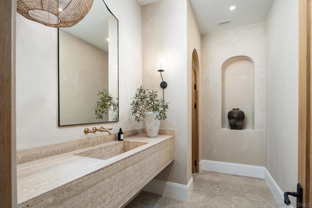 Rancho Santa Fe - Residential