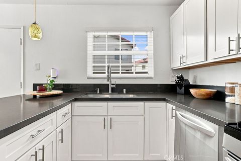 Tiny photo for 2633 Galleon Avenue, Port Hueneme, CA 93041 (MLS # SR26150046)