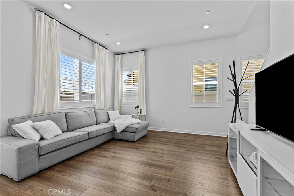 4408 S. Grant Paseo