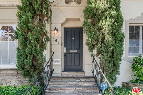 Photo of 361 S Doheny Drive, Beverly Hills, CA 90211 (MLS # 26828207)