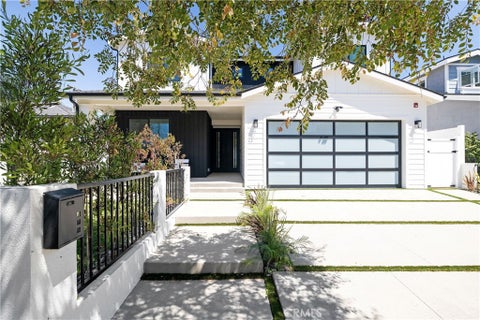 Photo of 1110 Kornblum AVE, Torrance, CA 90503 (MLS # SB26182762)