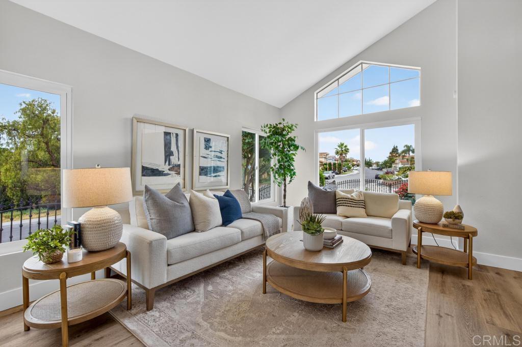 14305 El Vestido Street