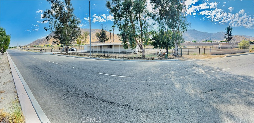 312 N Warren Road