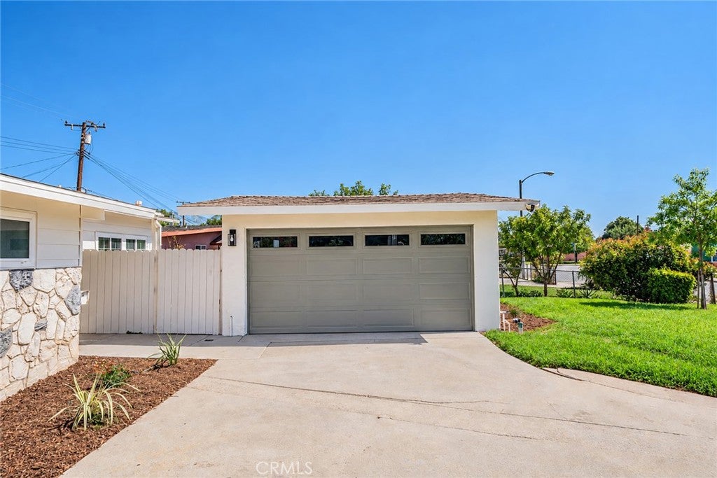 1281 Colony Drive