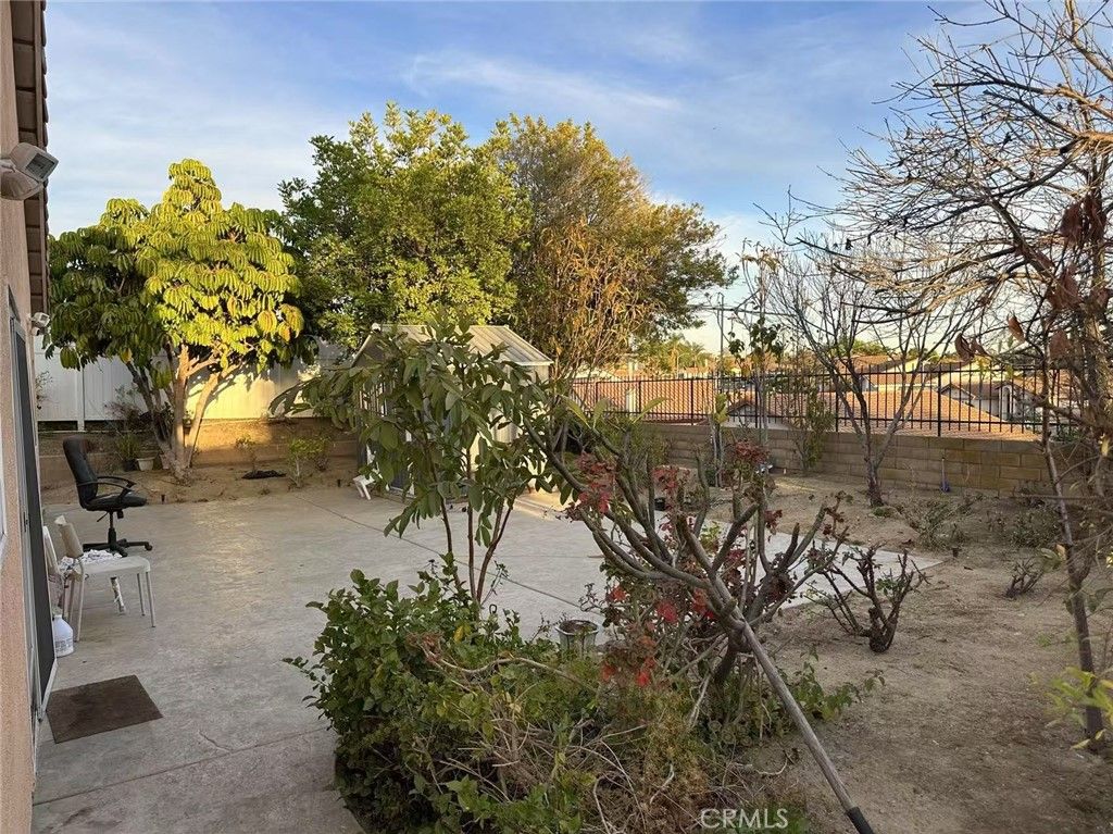 listing image 130728839650380109880