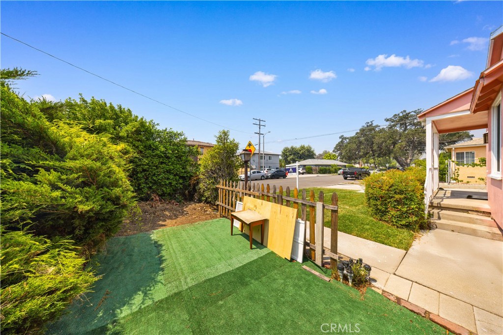 9465 Woodruff Avenue