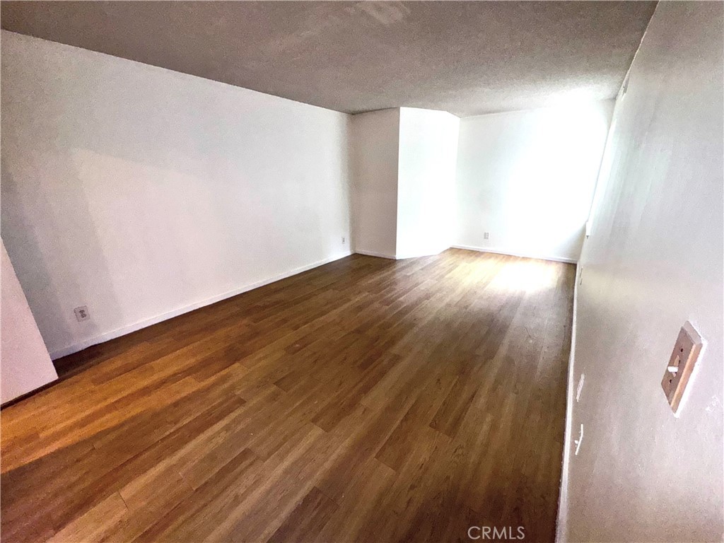 Town Square (TNSQ) - Residential