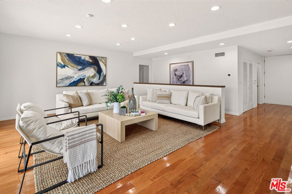 Properties 4 2183 Westridge Road