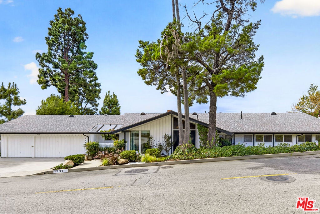 Properties 1 2183 Westridge Road