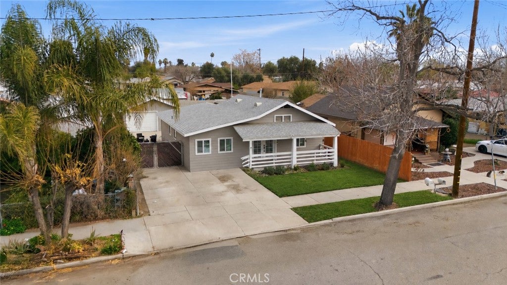 332 S Ramona