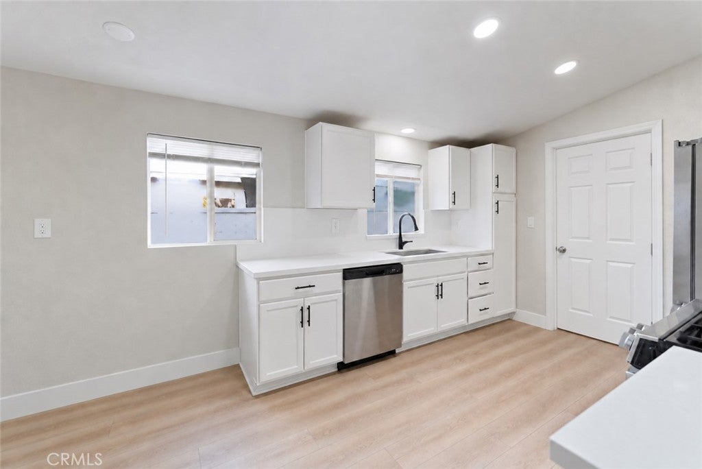 332 S Ramona
