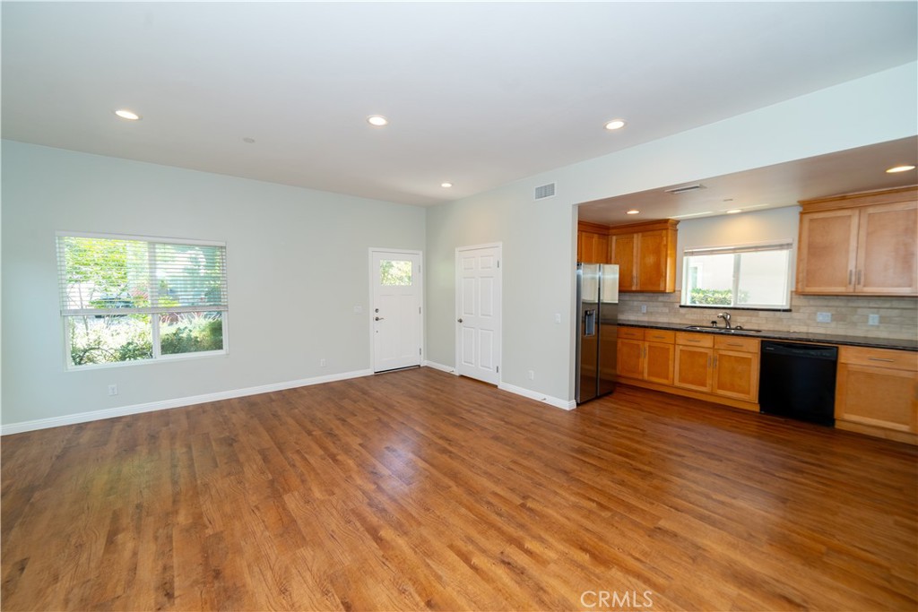 Properties 1 527 Hazel Street A