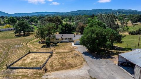 Tiny photo for 9289 Santa Margarita Rd, Atascadero, CA 93422 (MLS # NS26073578)