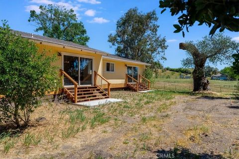 Tiny photo for 9289 Santa Margarita Rd, Atascadero, CA 93422 (MLS # NS26073578)