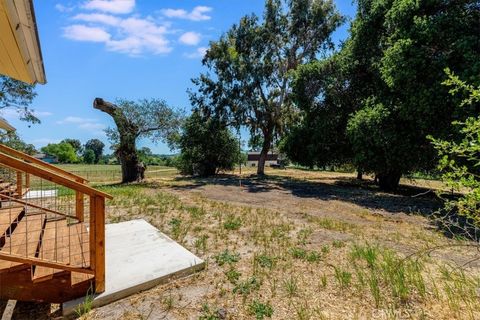 Tiny photo for 9289 Santa Margarita Rd, Atascadero, CA 93422 (MLS # NS26073578)