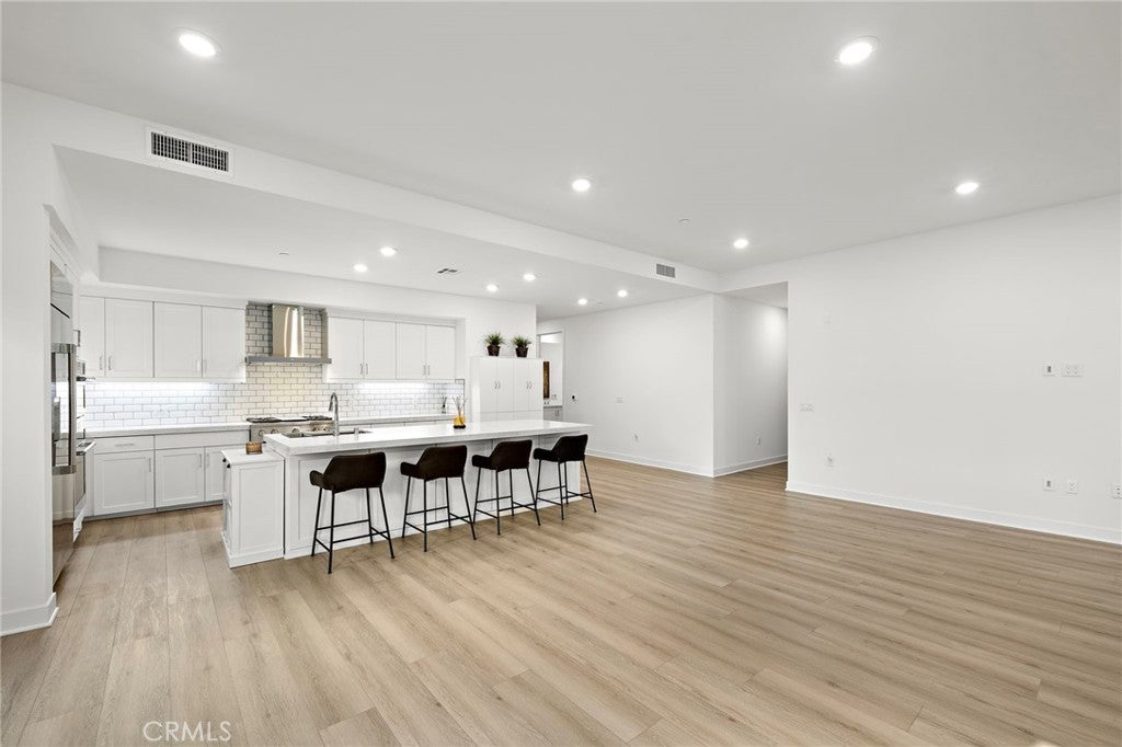 3101 Rivington