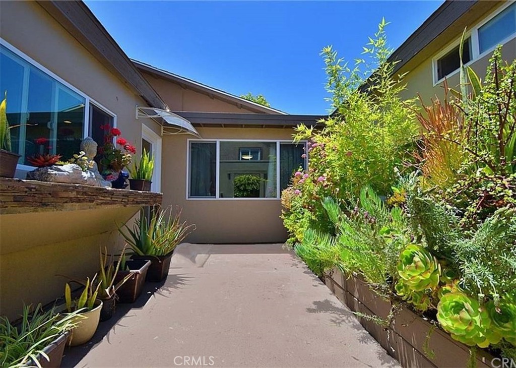 24272 Lysanda Drive