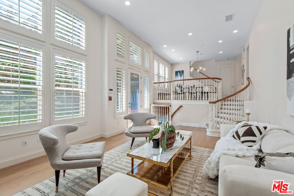 5801 Kiyot Way 5