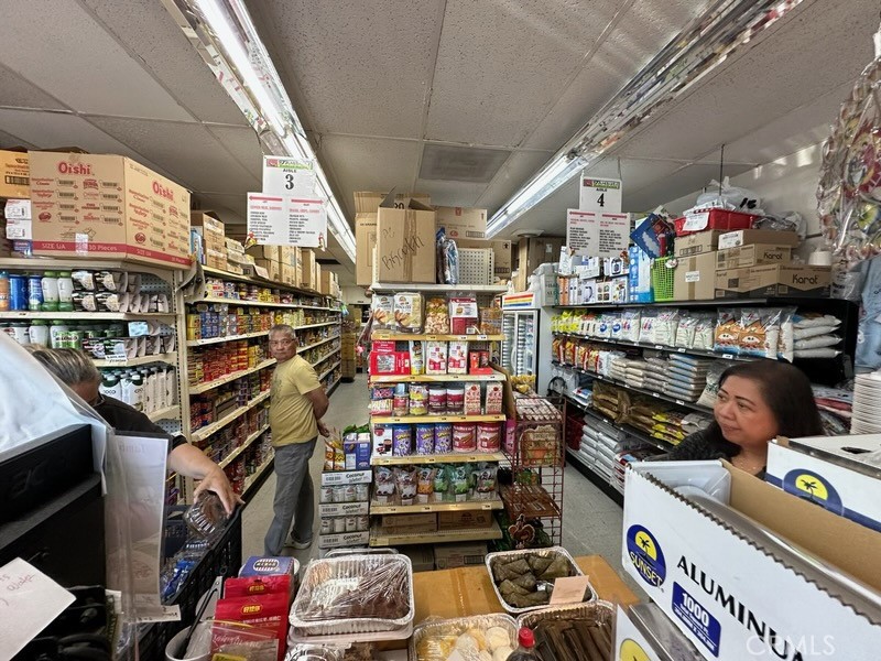 12527 Alondra Boulevard