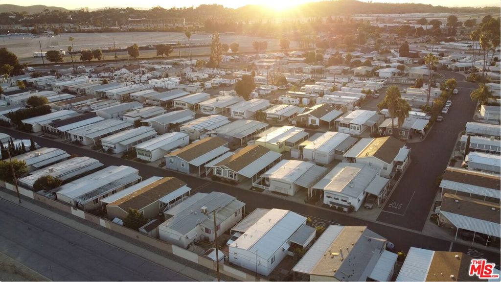 2755 Arrow Highway Highway 111