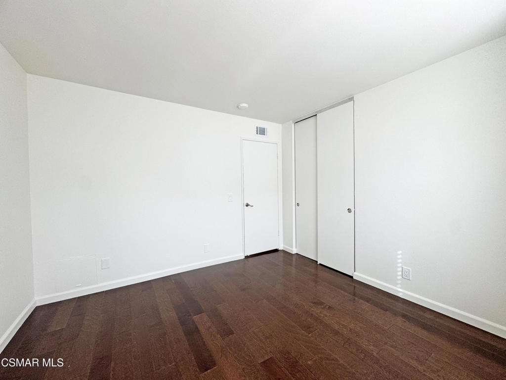 Green Meadow Condos-342 - 342 - Residential