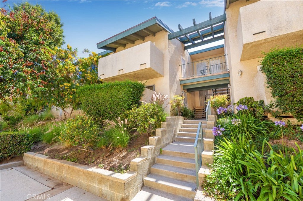 10636 Woodley Avenue 34, Granada Hills CA 91344