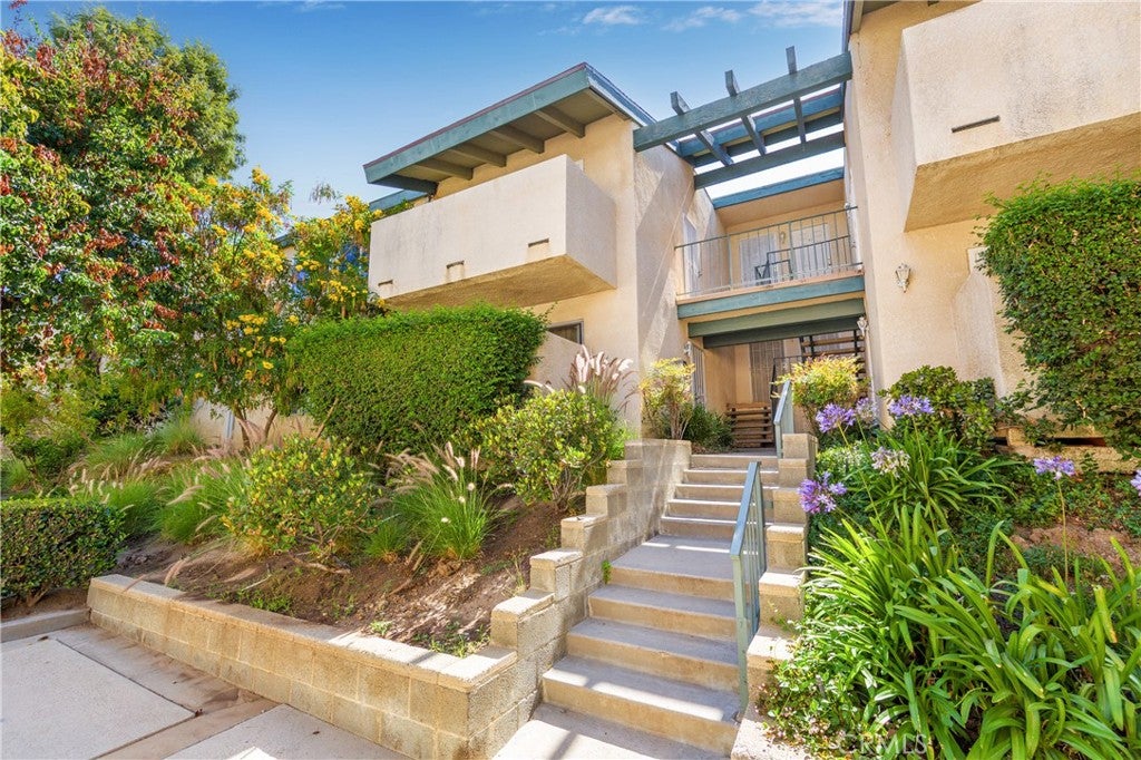 10636 Woodley Avenue 34, Granada Hills CA 91344