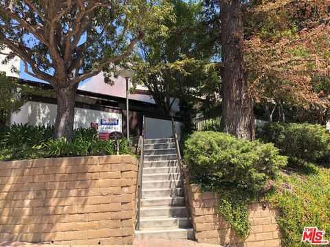 Photo of 1588 PALISADES Drive, Pacific Palisades, CA 90272 (MLS # 25628051)