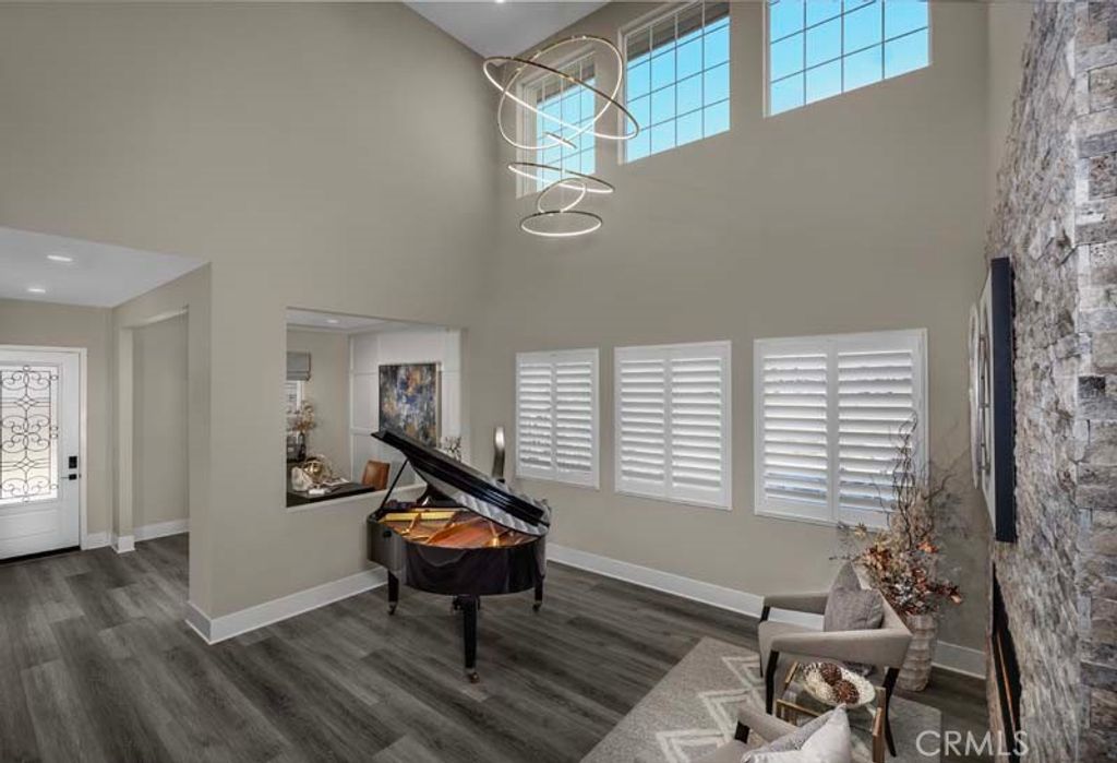 Photo of 6540 Canyon Oaks Drive, Simi Valley, CA 93063 (MLS # SR26061424)