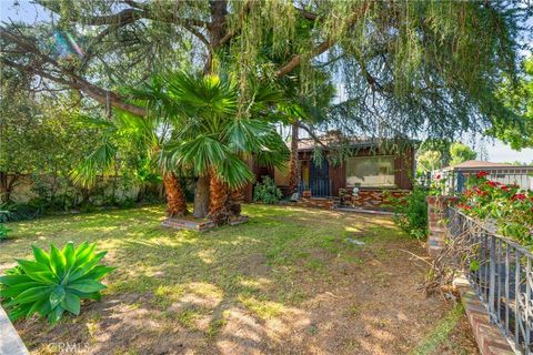 22226 Devonshire Street Chatsworth CA 91311