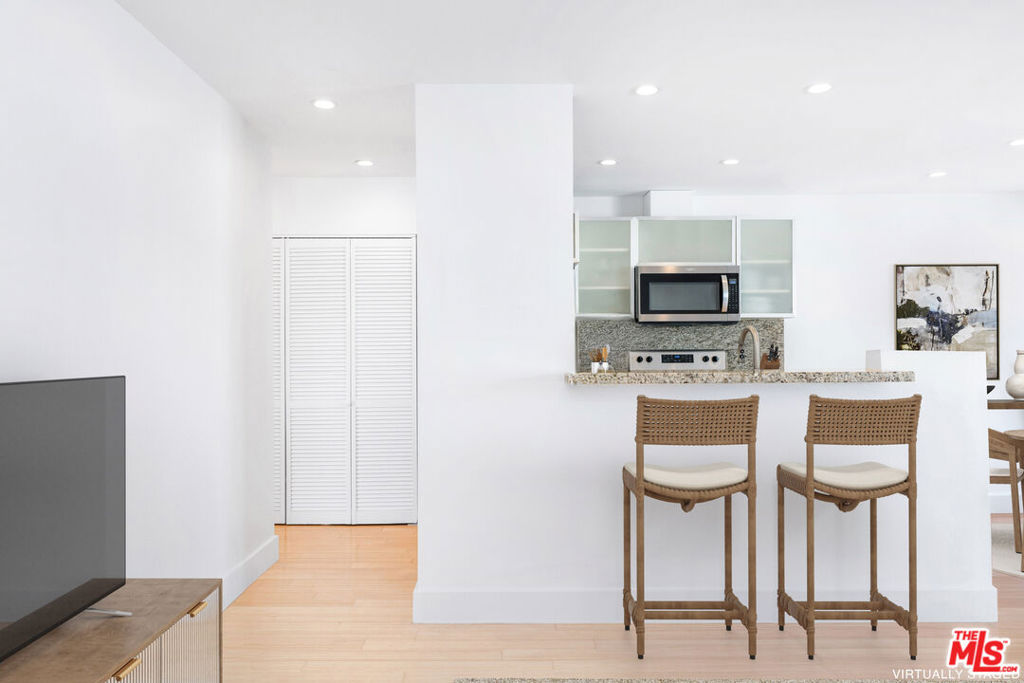 2884 Sawtelle Boulevard 217