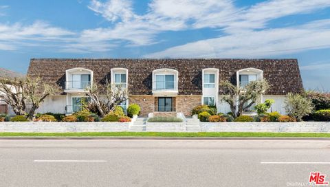 Photo of 2884 Sawtelle Boulevard #217, Los Angeles, CA 90064 (MLS # 26637481)