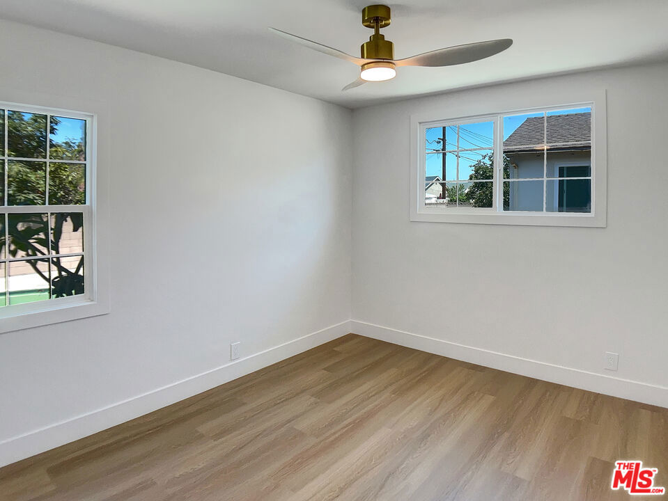 1923 S Janette Lane