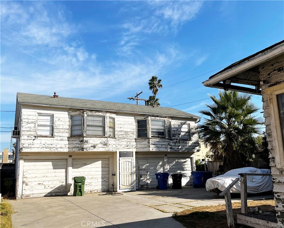 Properties 1 942 N Kingsley Drive