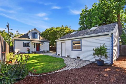 Photo of 1052 Luther Avenue, San Jose, CA 95126 (MLS # ML82045751)