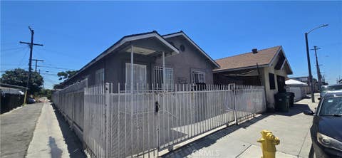 Photo of 8416 Graham AVE, Los Angeles, CA 90001 (MLS # DW26171757)