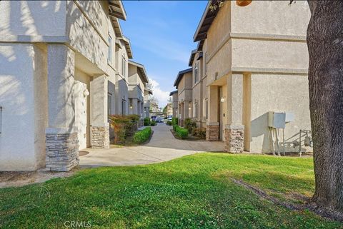 Photo of 600 Hosking AVE, Bakersfield, CA 93307 (MLS # SR26097231)