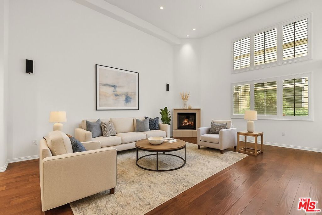 7403 S Sepulveda Boulevard 108