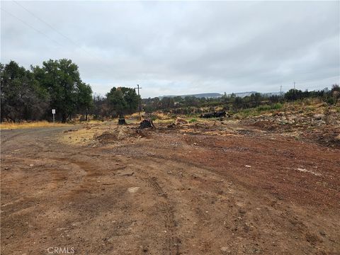 Photo of 16126 8th Avenue, Clearlake, CA 95422 (MLS # LC25242964) Photo of 16126 8th Avenue, Clearlake, CA 95422 (MLS # LC25242964)