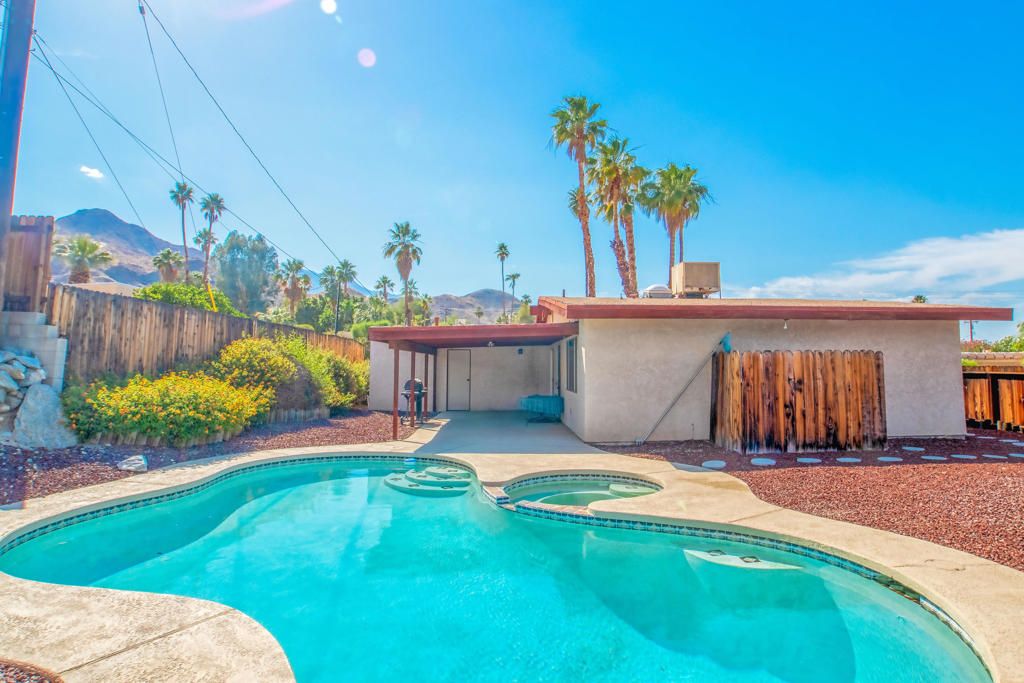 listing image 130726806227591482856